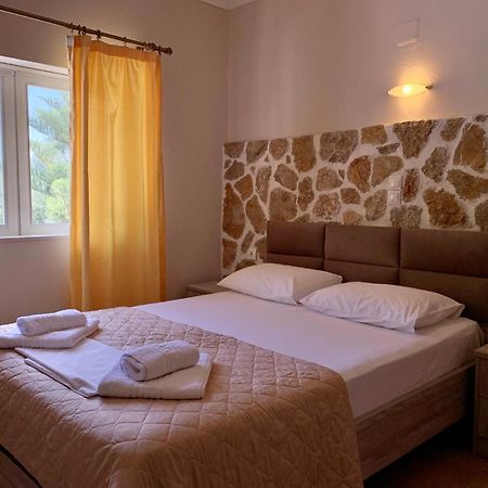 Dimarion Villas Áyios Nikítas Pokoj fotografie